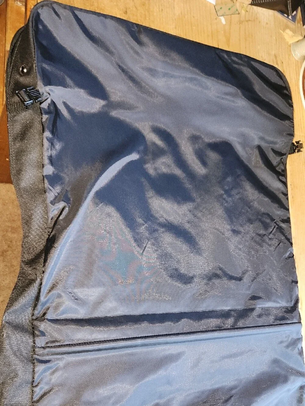 Samsonite Black Men's Travel Garment Bag with Top Handle
